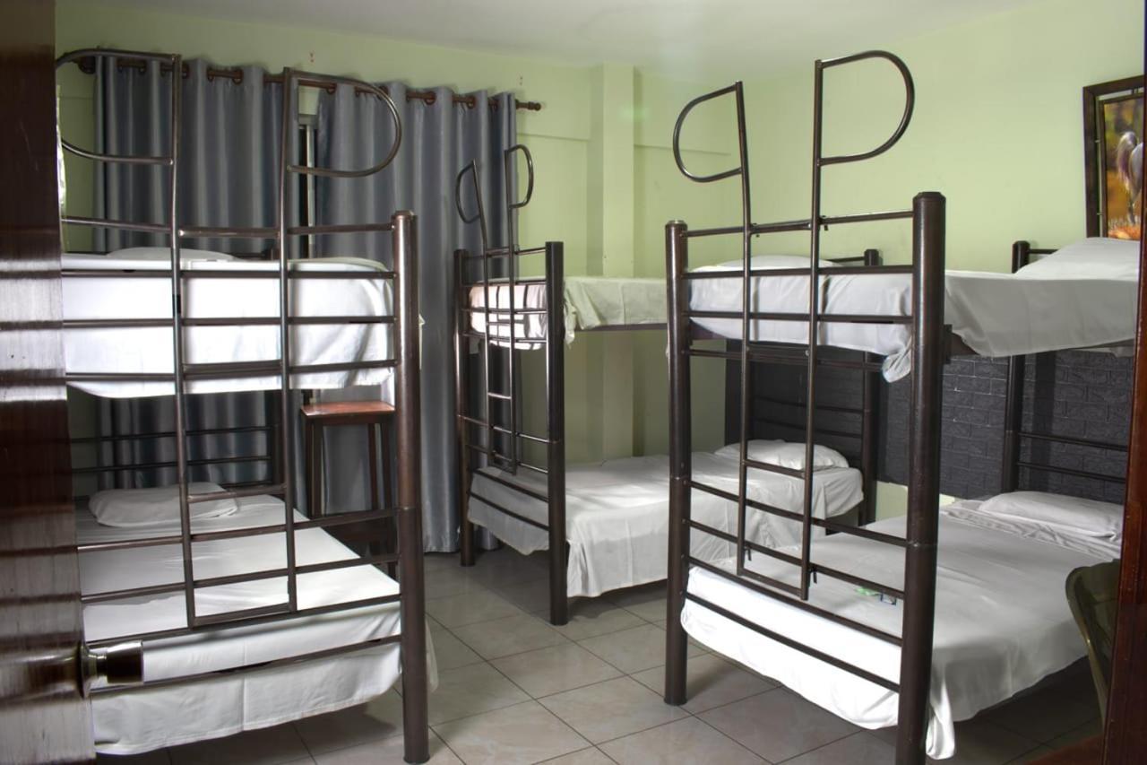 Hostal Ibiza Santa Cruz de La Sierra Eksteriør billede